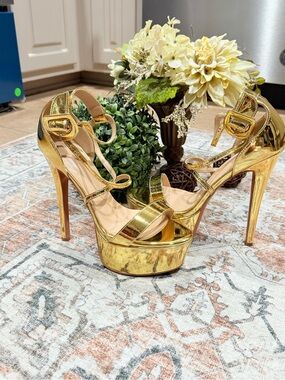 Gold High Heel Platform Sandals for Women